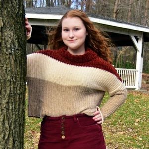 Color block turtleneck